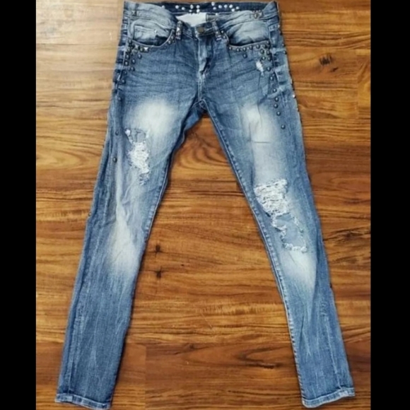 Custom OOAK Studded Skinny Jeans Blank NYC - Picture 3 of 5